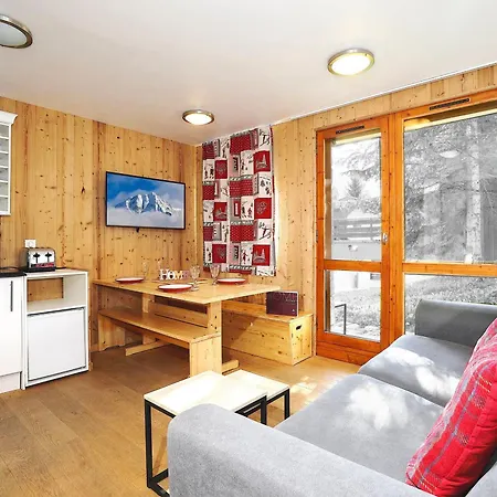Renove A Village - 4 Pers - 32 M² - Balcon, Casier A Skis Inclus - Fr-1-575-210 Appartamento *